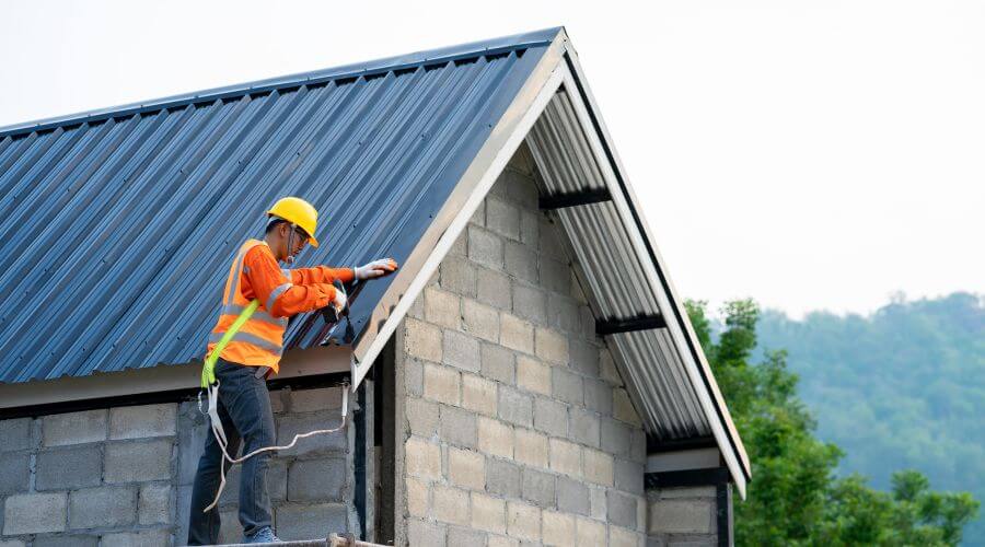 Expert new roof installation services in East Freetown, MA